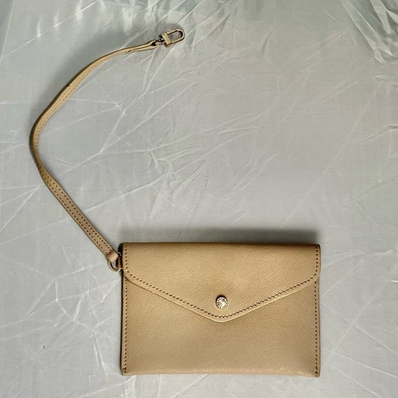 FREE ADD-ON Danier leather wristlet/purse pouch in tan - Picture 3 of 10